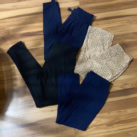 new directions Pants - 4 pc size small bundle leggings